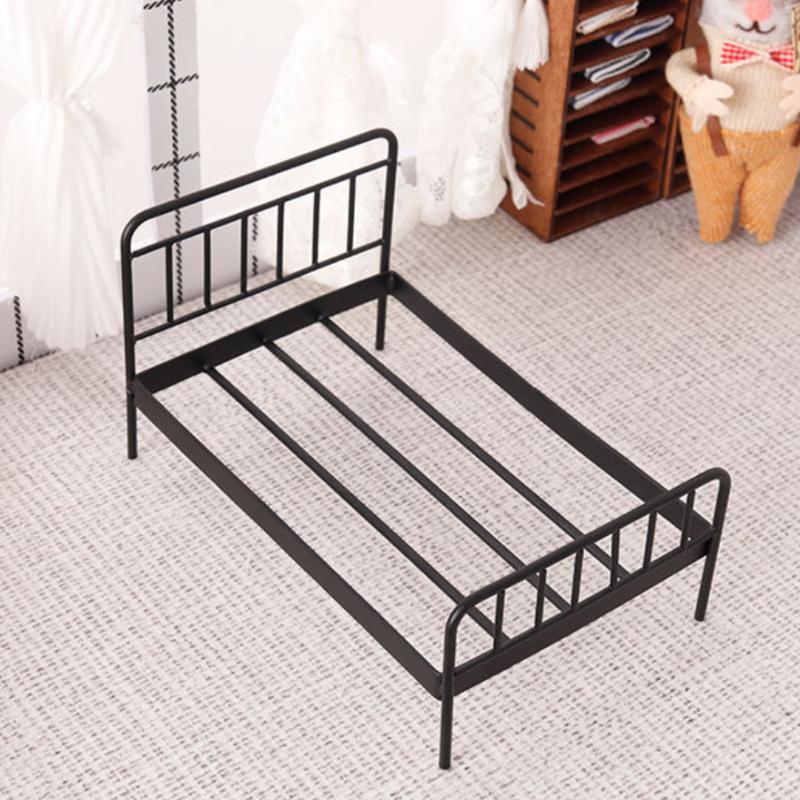 Bedroom Furniture - 1Pcs 1:12 Dollhouse Miniature Iron Doll